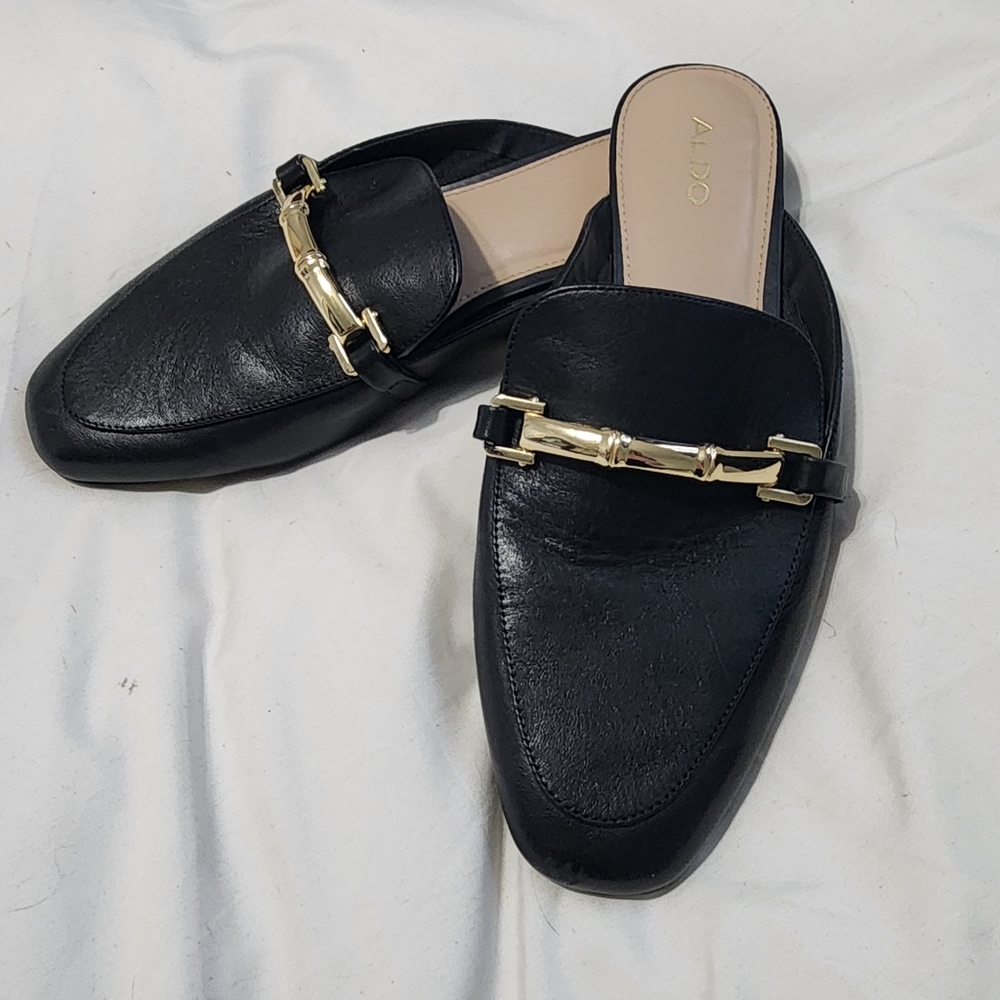 Aldo Dabryllla Flat Loafer Mule Slip On Size 8.5 Black And Gold